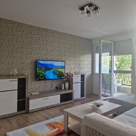 Esperanto Apartment Vranje Ngoại thất bức ảnh